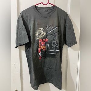 Colin Kaepernick and Rosa Parks gray T shirt mens size Lg.